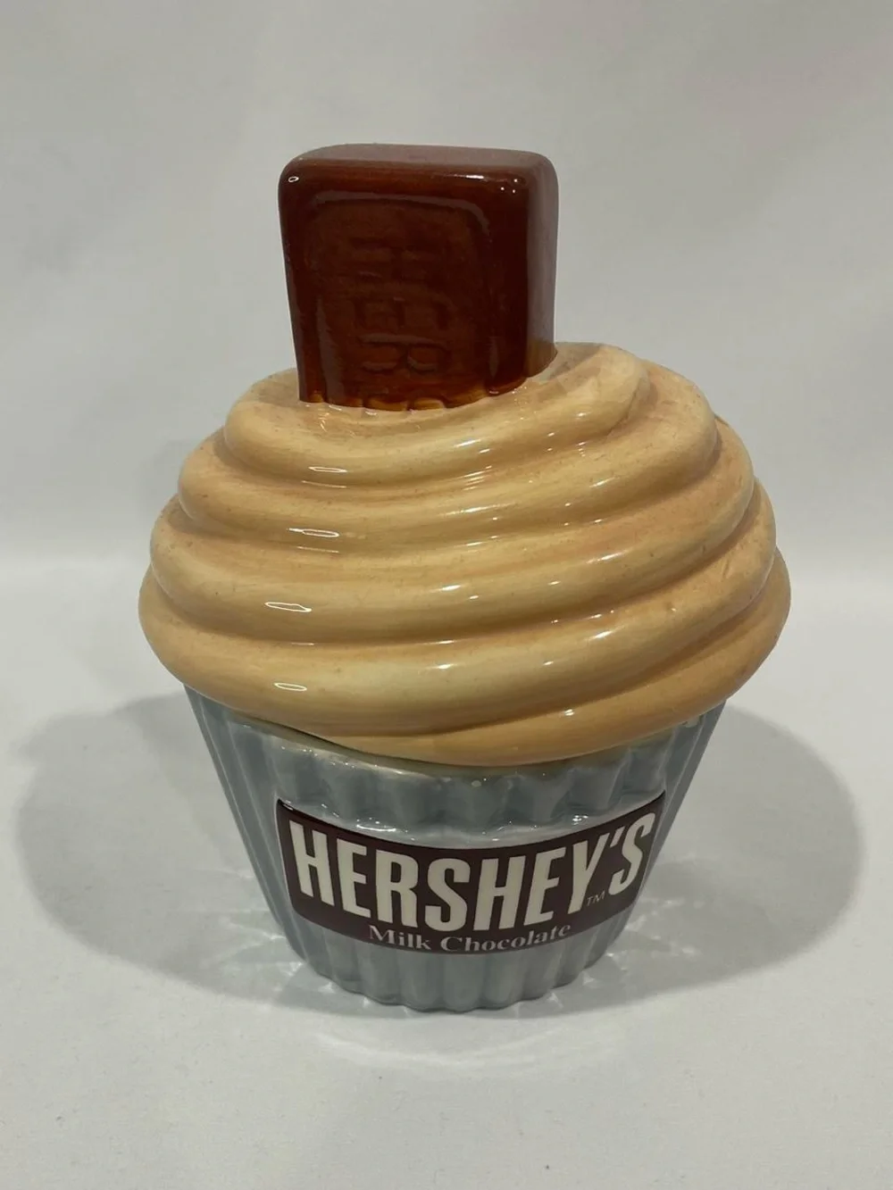 Hershey's Milk Chocolate Cupcake Ceramic Jar - Brown & Cream